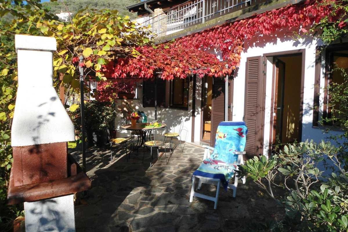 Casa Gialla Imperia Εξωτερικό φωτογραφία