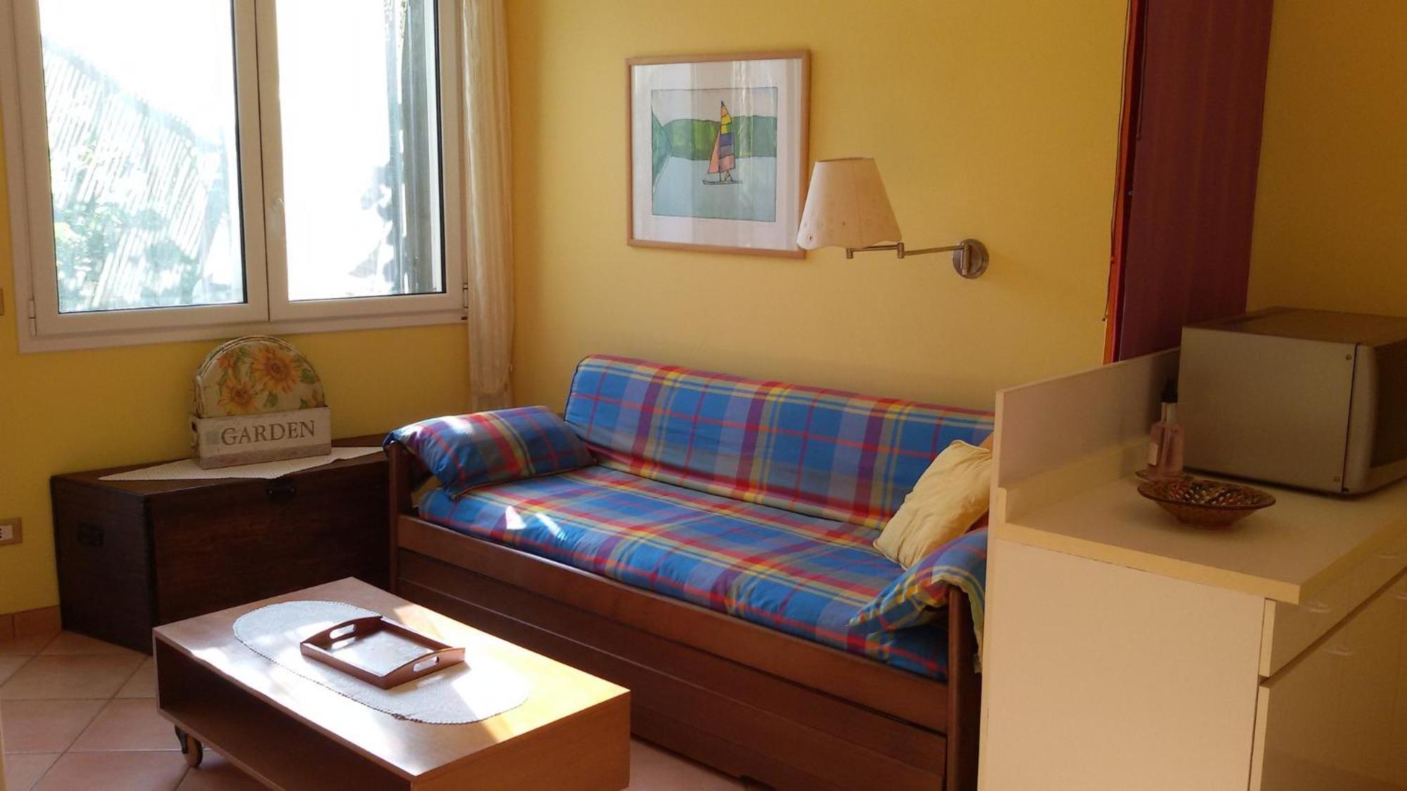 Casa Gialla Imperia Εξωτερικό φωτογραφία